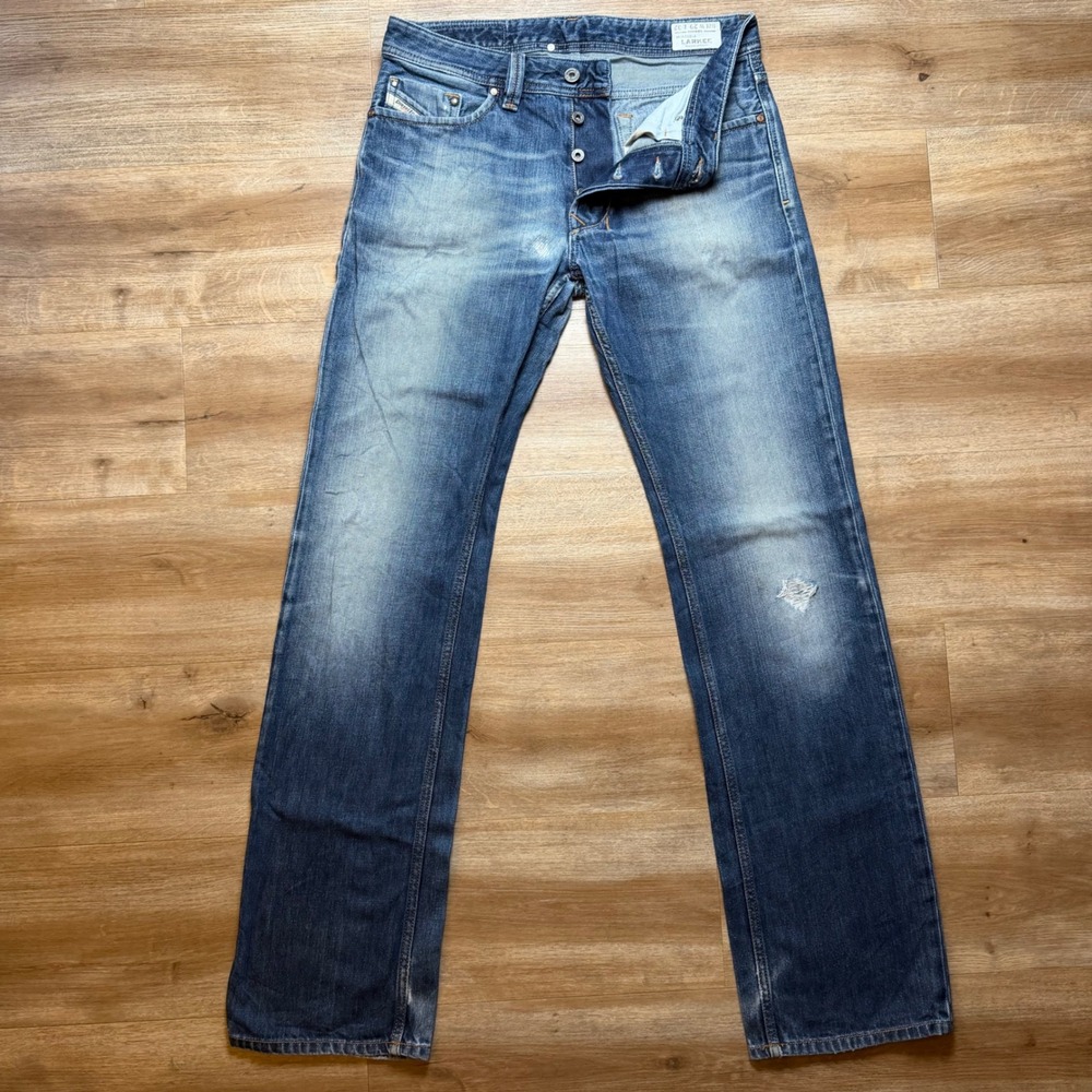 Diesel Larkee Jeans Mens 29x32 Blue Regular Straight Leg Distressed Denim 008J4